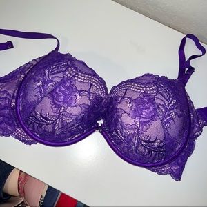 Victoria secret bra new condition 34DD